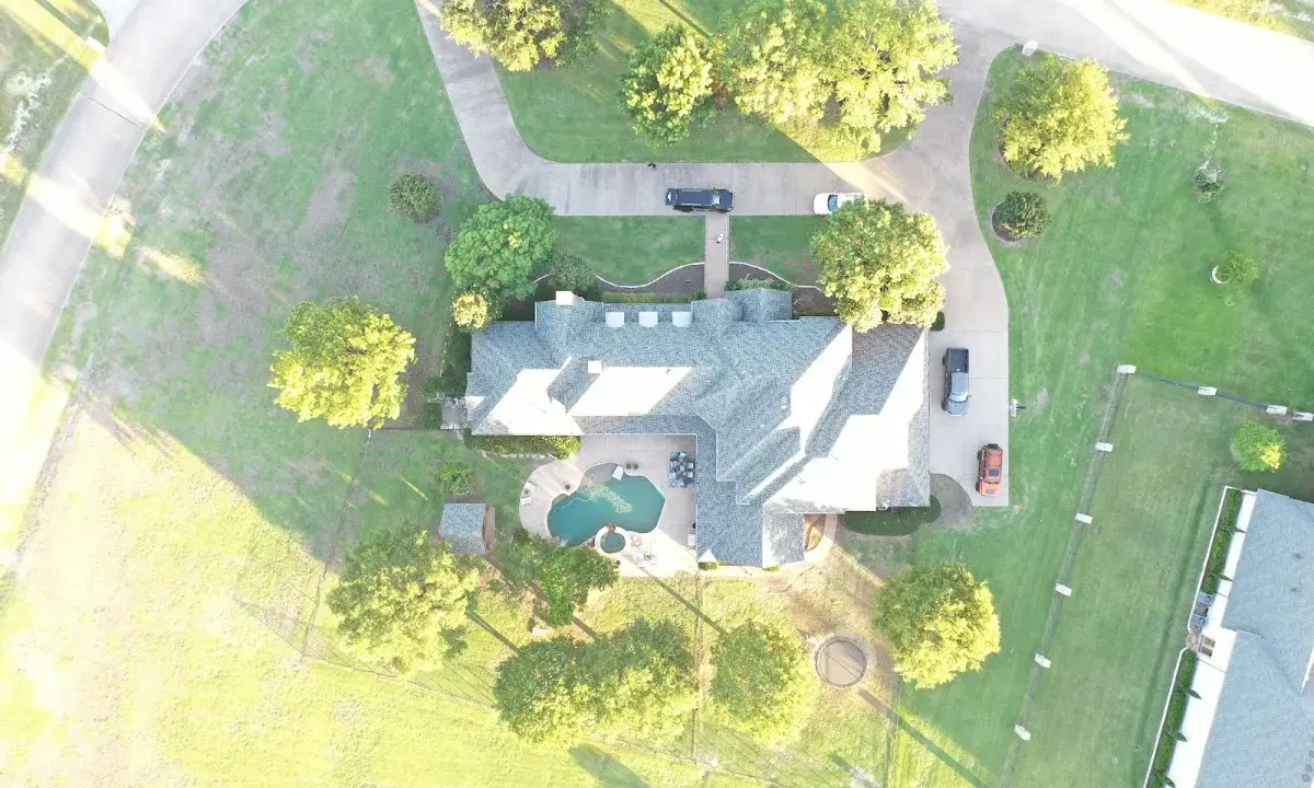 New shingle roof installation on a home in Bellefontaine Neighbors